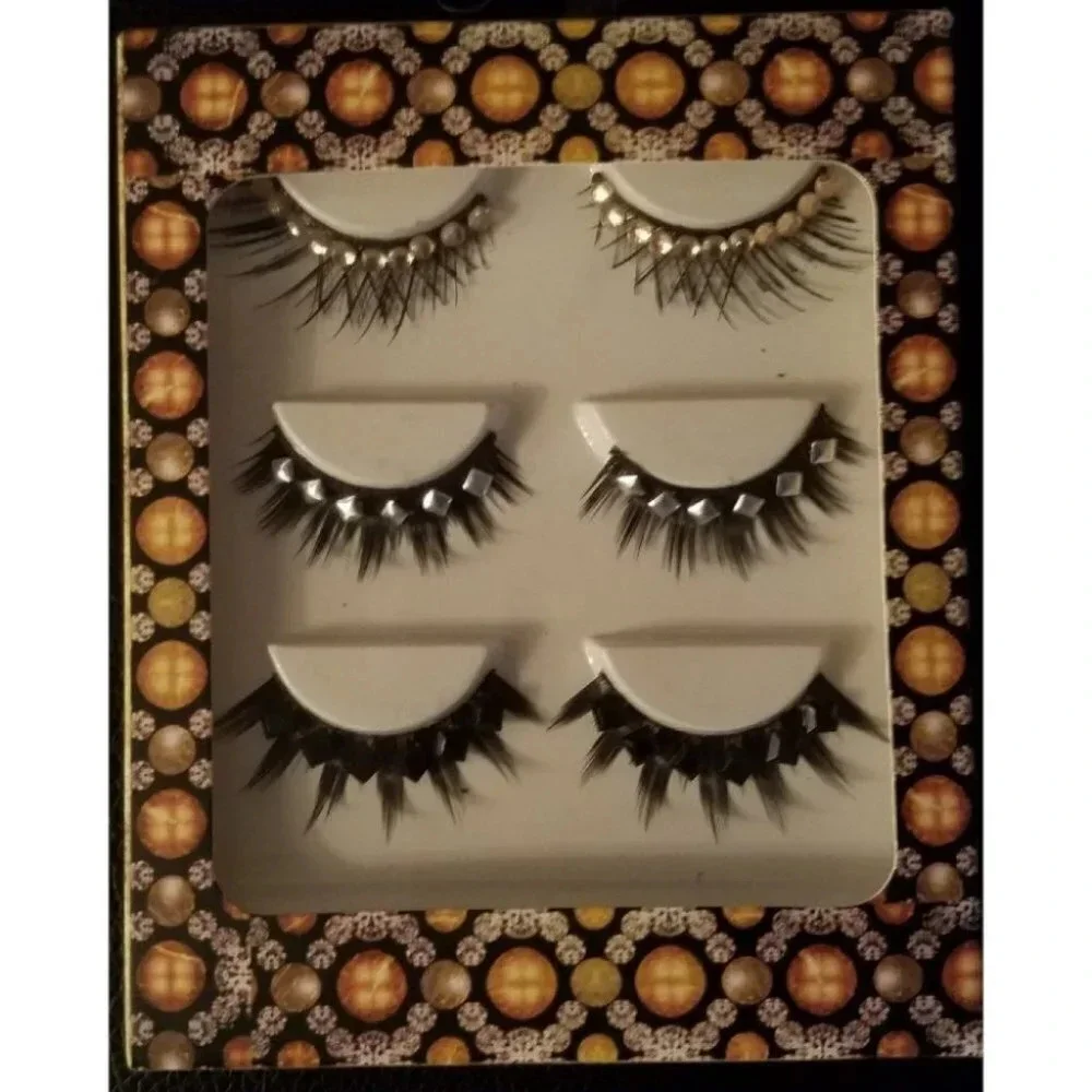 Stylish False Eyelashes